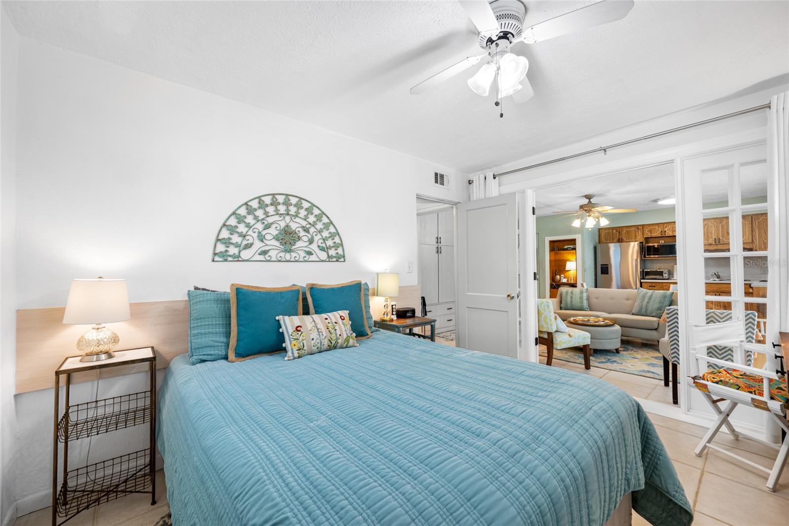 Image 24 of 43 For 6700 Sunset Way 406