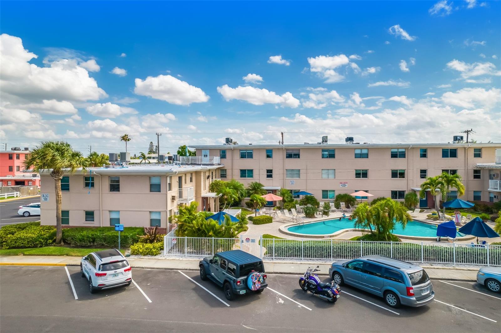 Image 40 of 43 For 6700 Sunset Way 406