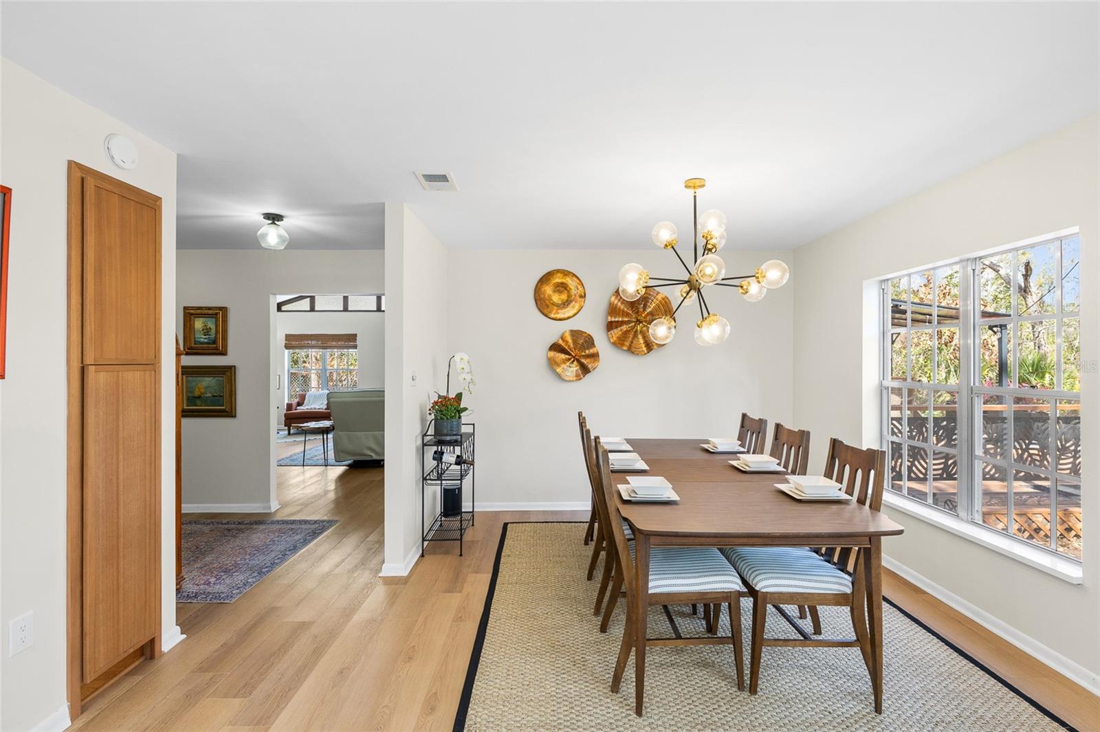 Image 9 of 45 For 6906 Valrie Lane