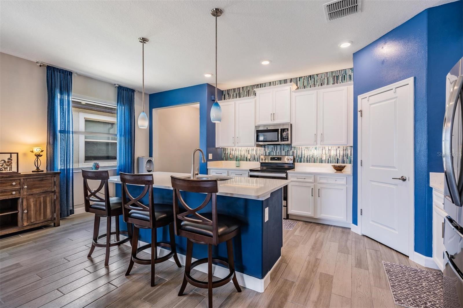 Image 4 of 89 For 31625 Cannon Rush Drive