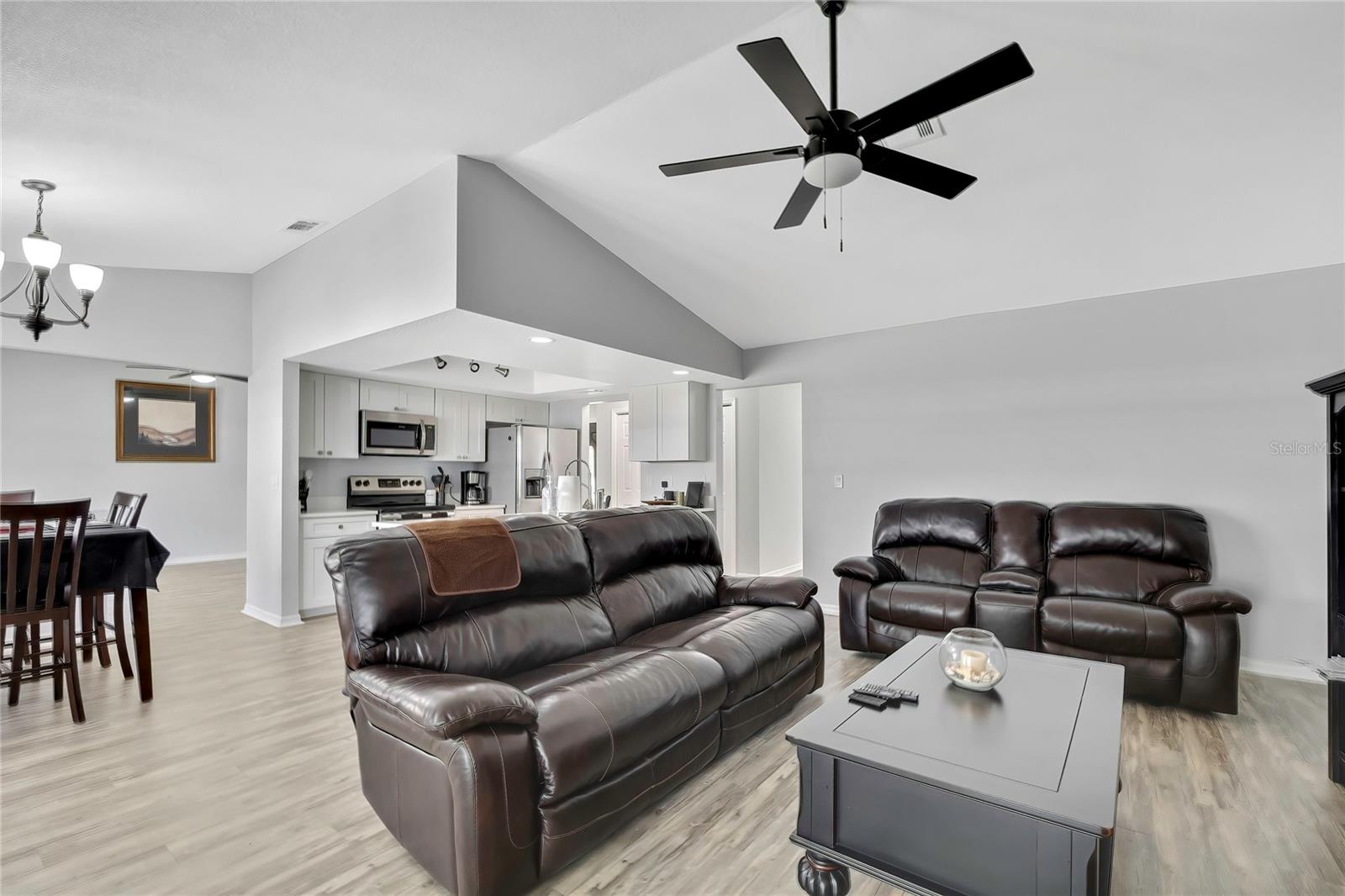 Image 11 of 37 For 3743 Meridean Place