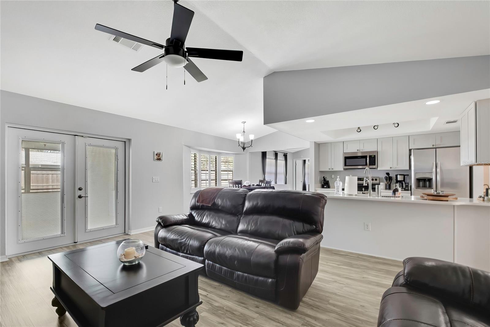 Image 12 of 37 For 3743 Meridean Place