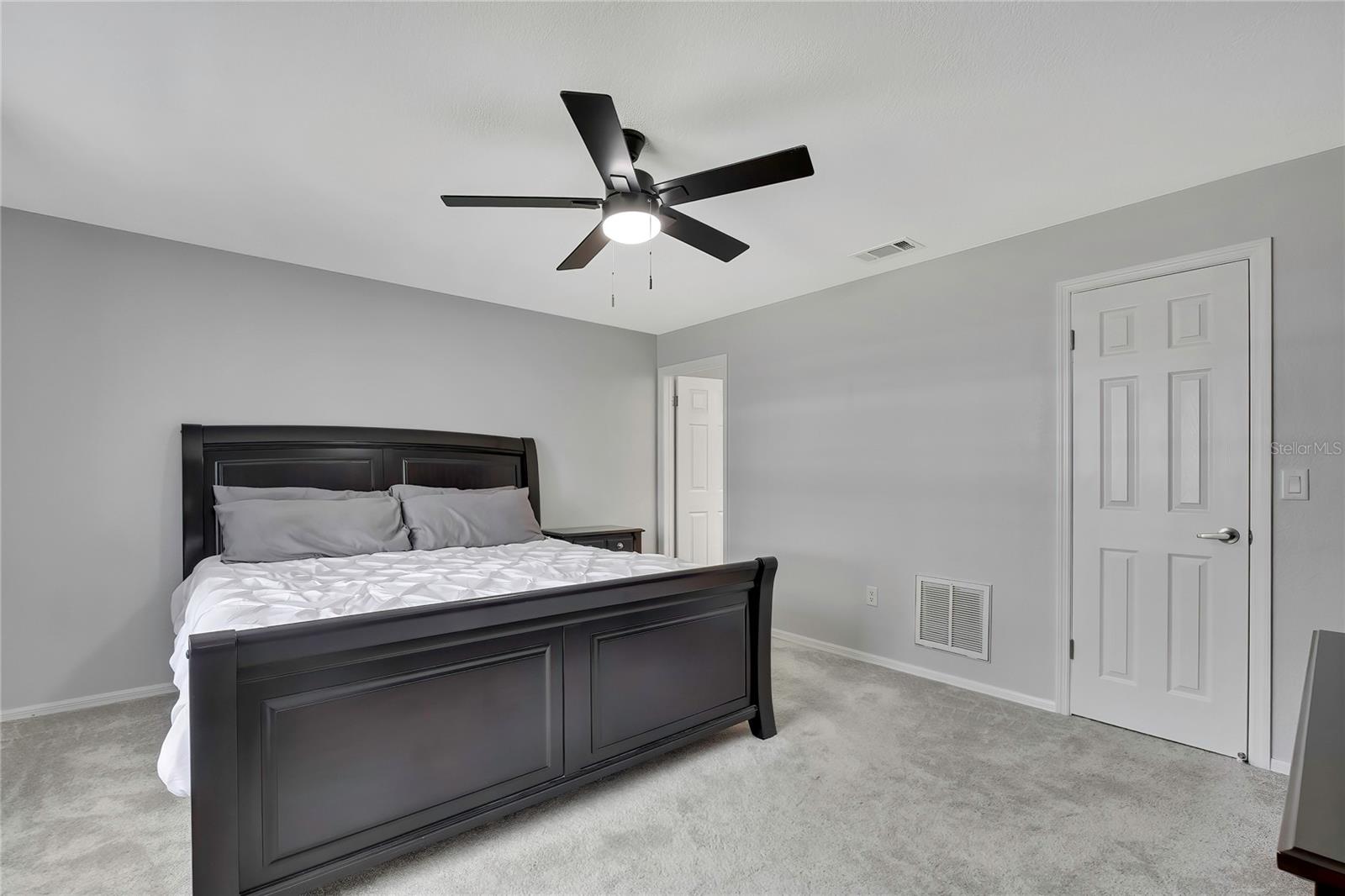 Image 14 of 37 For 3743 Meridean Place