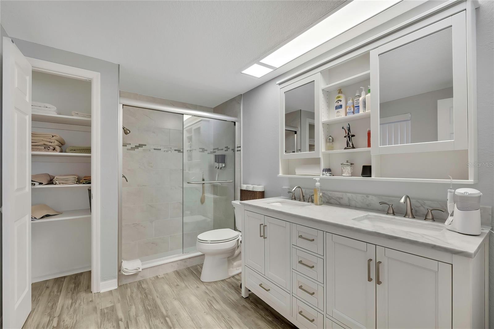 Image 16 of 37 For 3743 Meridean Place