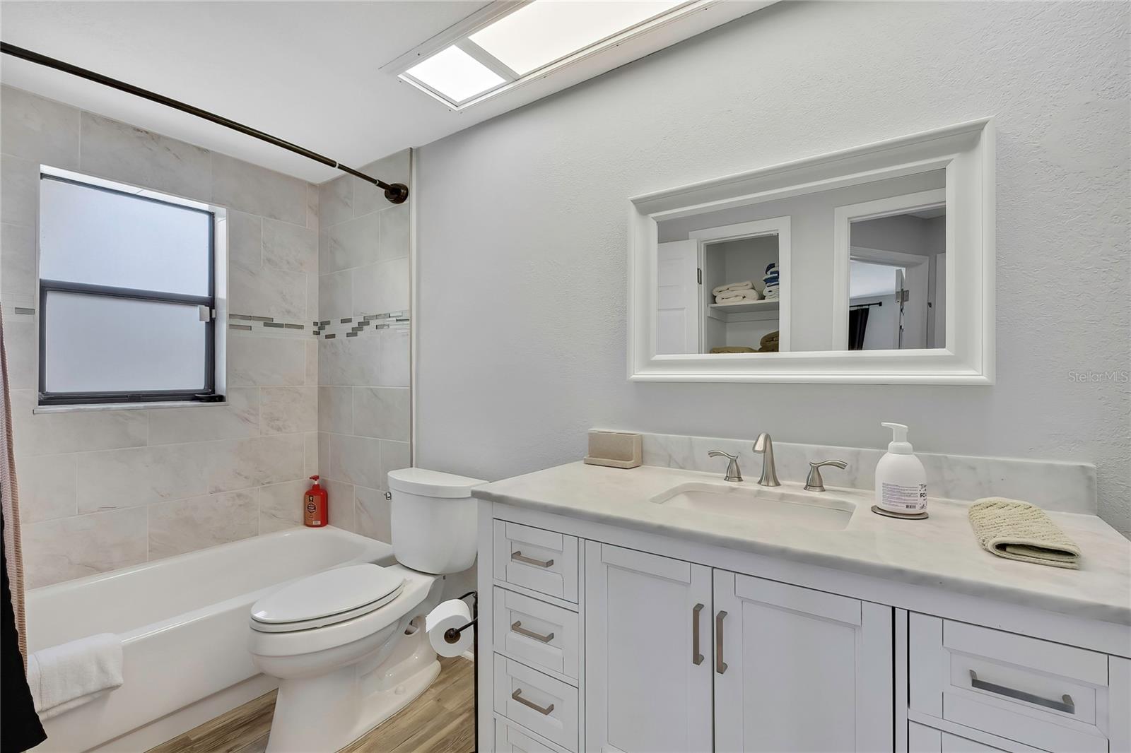 Image 18 of 37 For 3743 Meridean Place