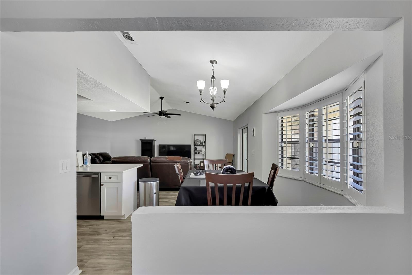 Image 23 of 37 For 3743 Meridean Place