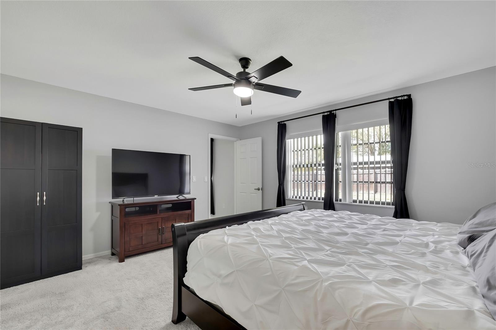 Image 26 of 37 For 3743 Meridean Place