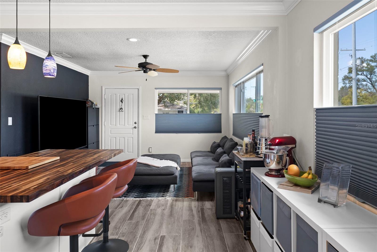 Image 12 of 55 For 615 Woodlynne Avenue