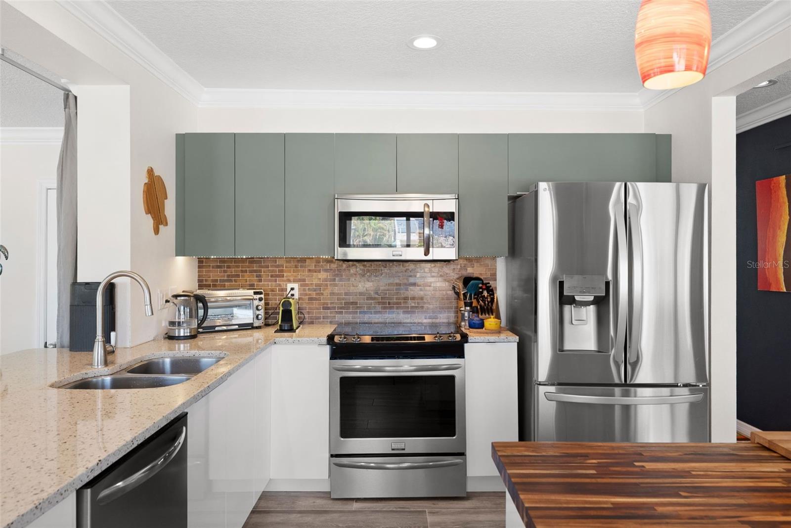 Image 13 of 55 For 615 Woodlynne Avenue