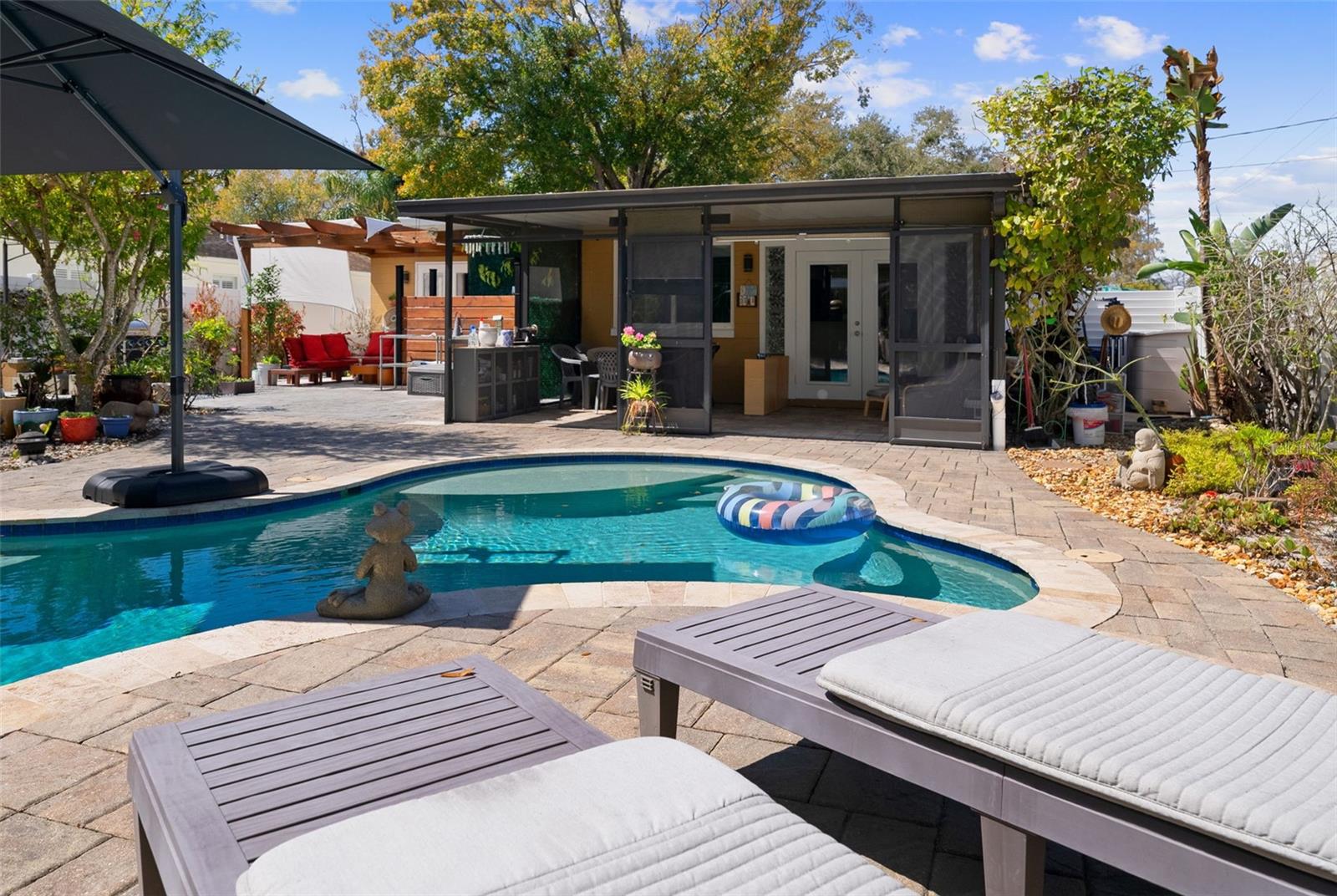 Image 19 of 55 For 615 Woodlynne Avenue