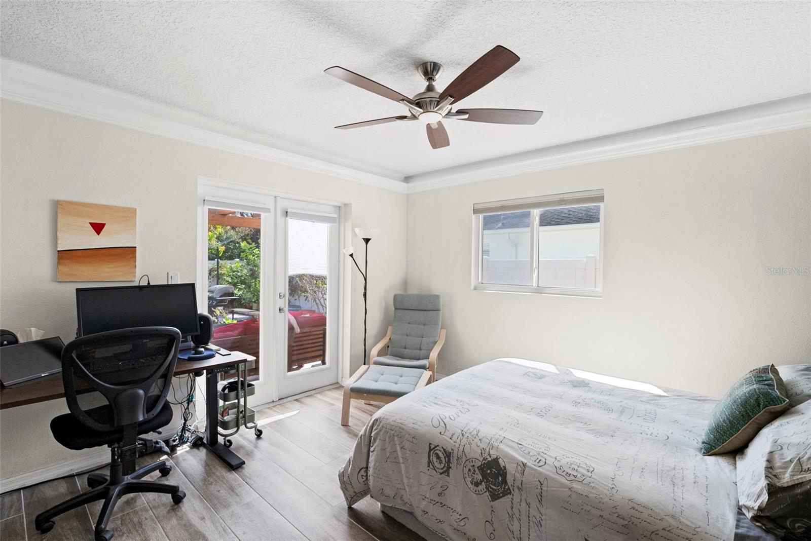 Image 32 of 55 For 615 Woodlynne Avenue