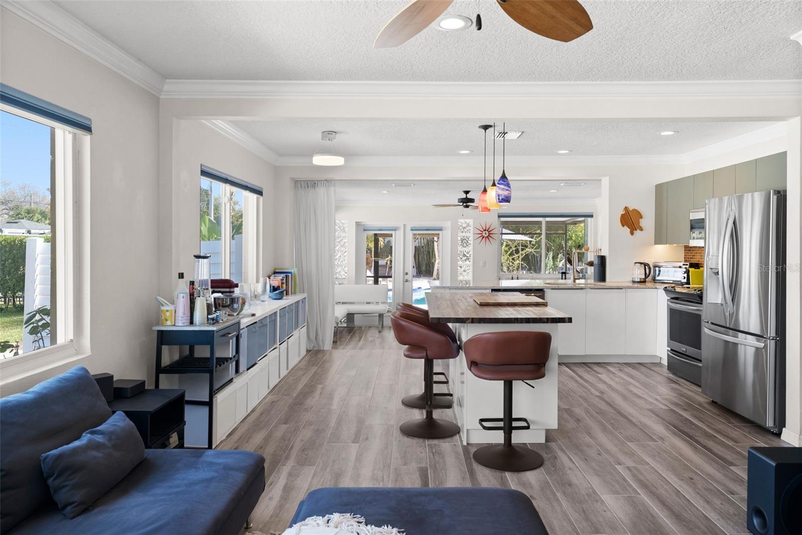 Image 6 of 55 For 615 Woodlynne Avenue