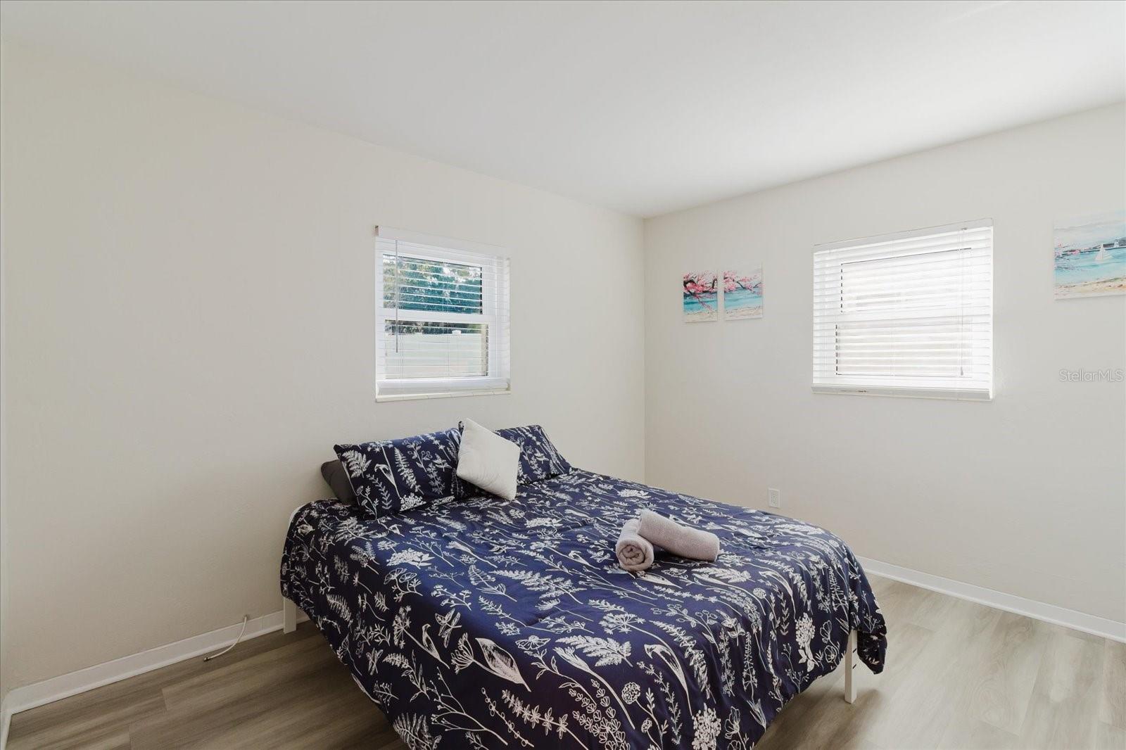 Image 18 of 26 For 14512 117th Avenue