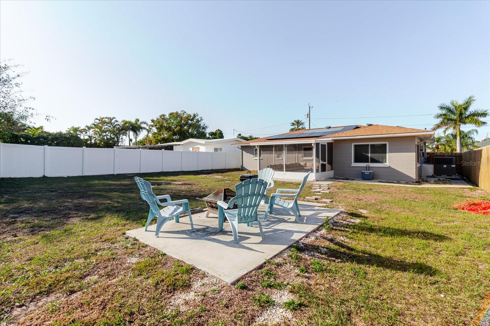 Image 24 of 26 For 14512 117th Avenue