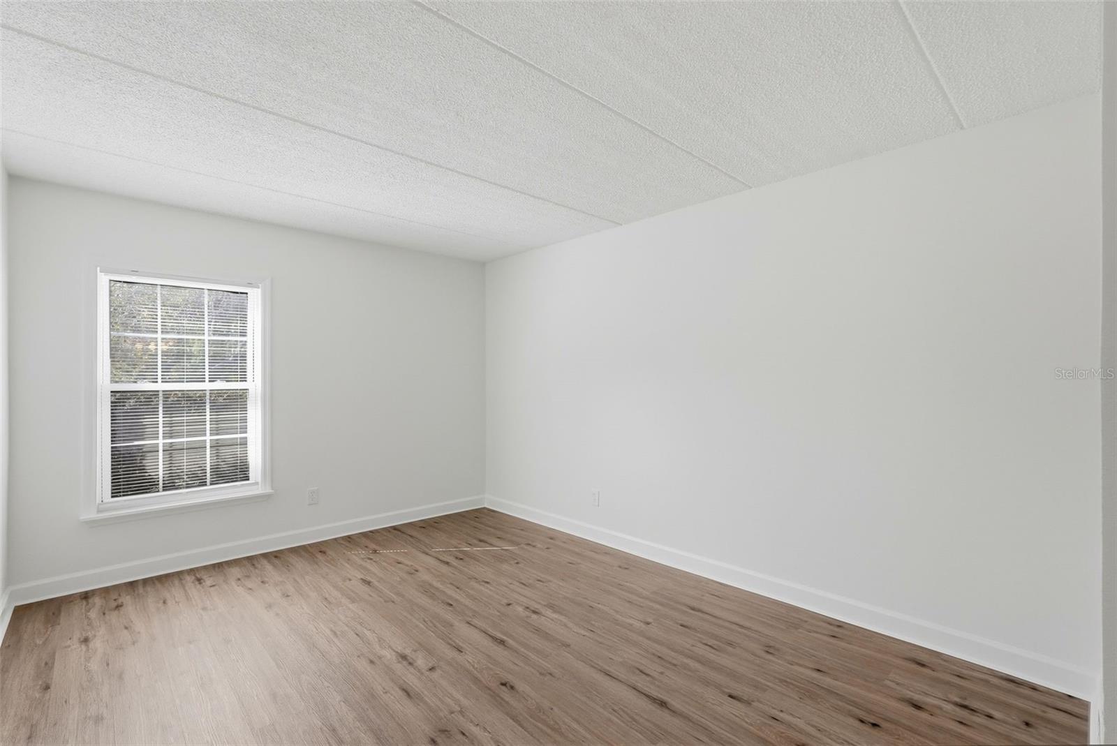 Image 11 of 26 For 1151 85th Avenue N A