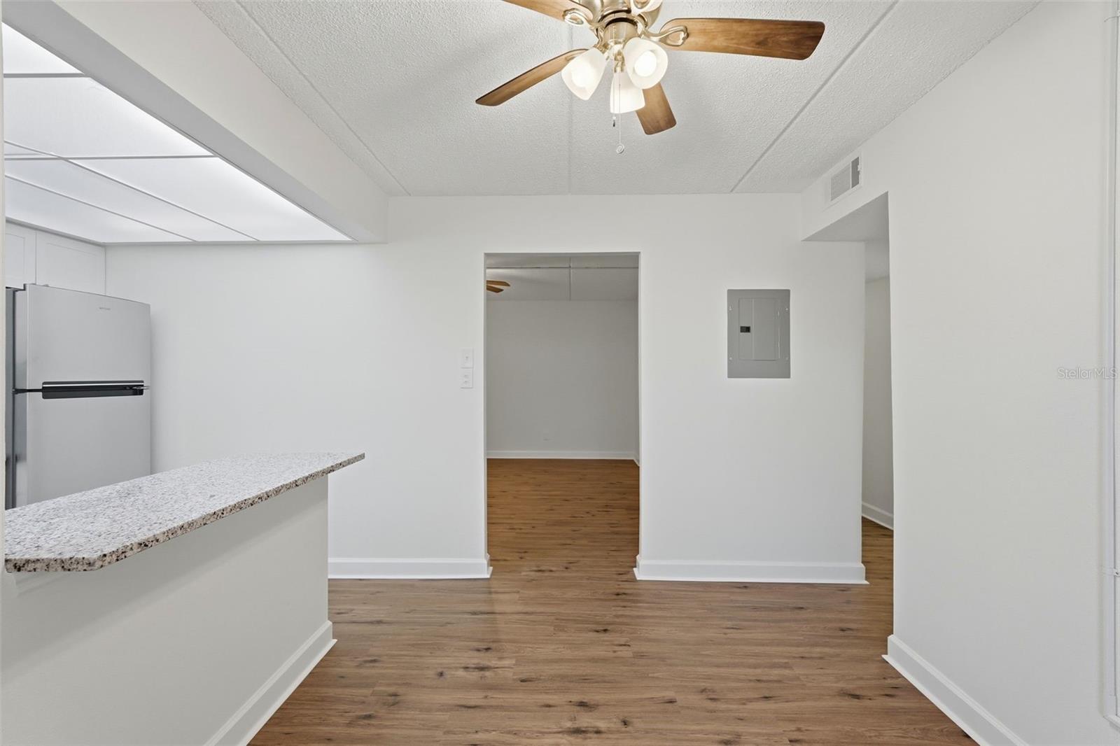 Image 6 of 26 For 1151 85th Avenue N A