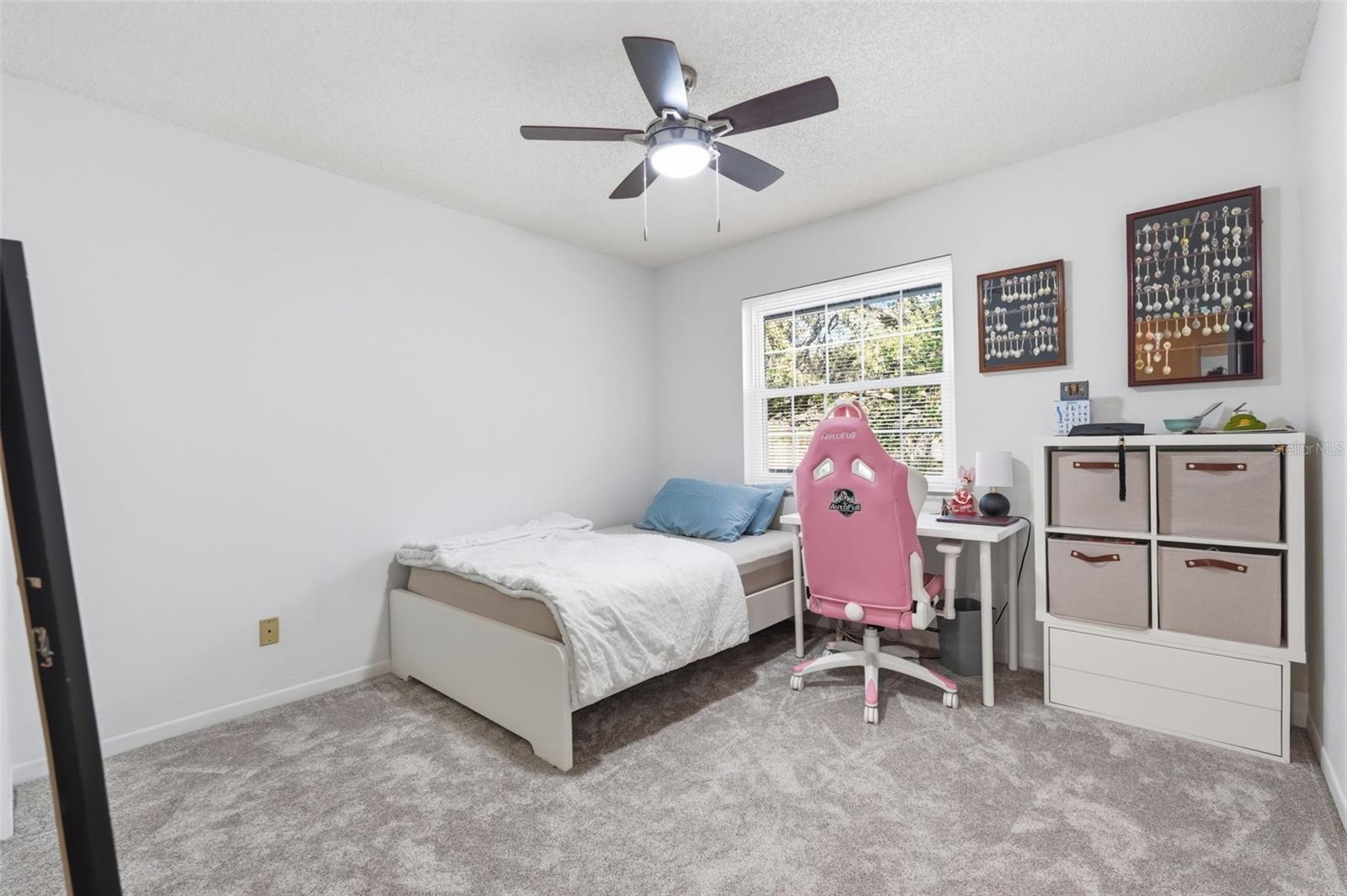 Image 31 of 41 For 3277 Montrose Circle