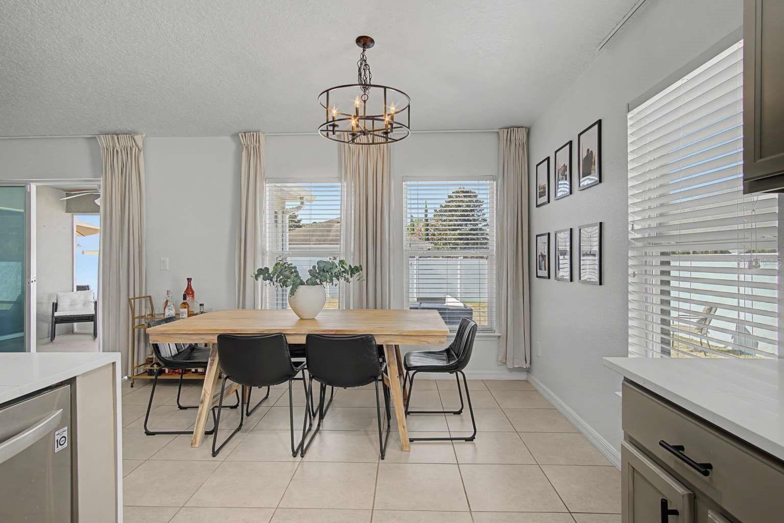 Image 11 of 35 For 10502 Bull Grass Drive