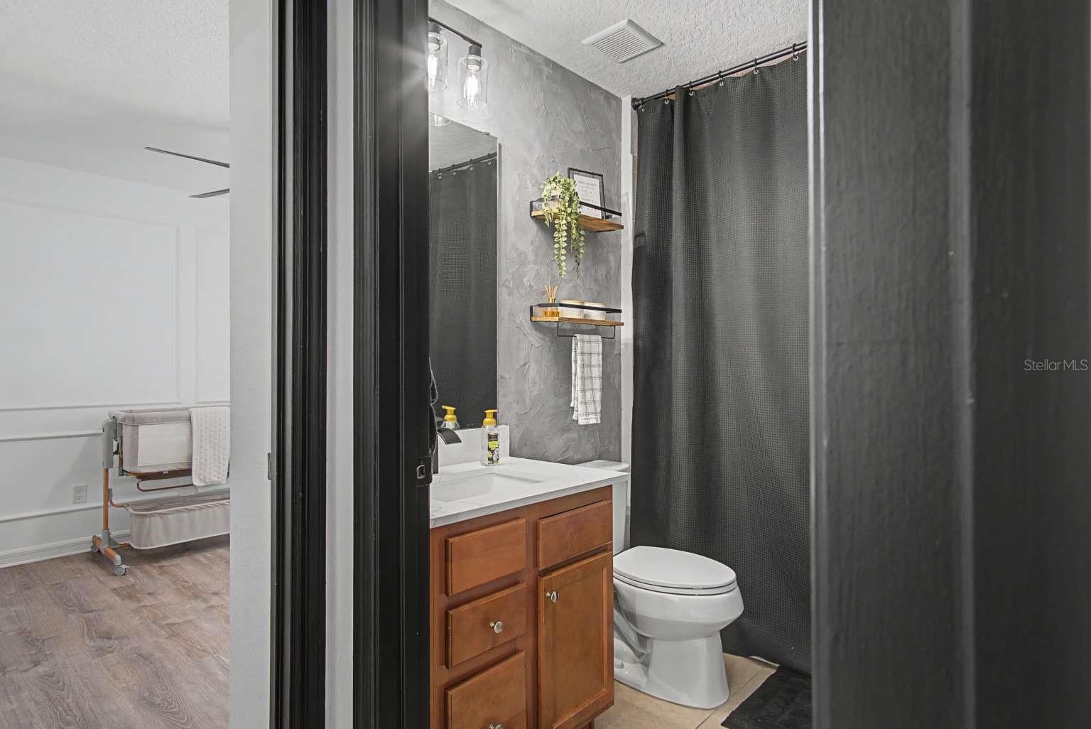 Image 21 of 35 For 10502 Bull Grass Drive