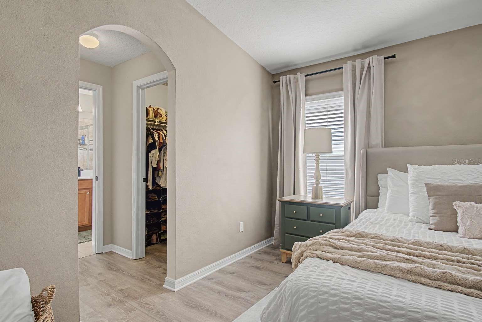 Image 25 of 35 For 10502 Bull Grass Drive