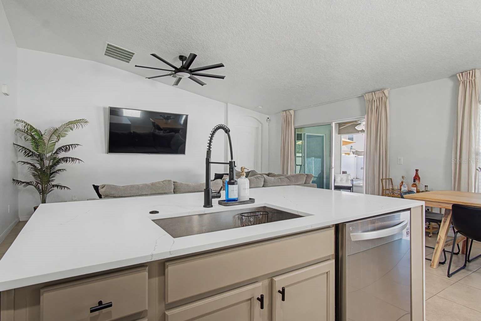 Image 9 of 35 For 10502 Bull Grass Drive