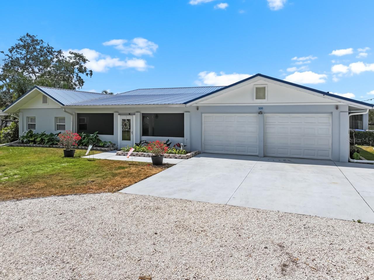 Image 2 of 72 For 100 18th Street Nw