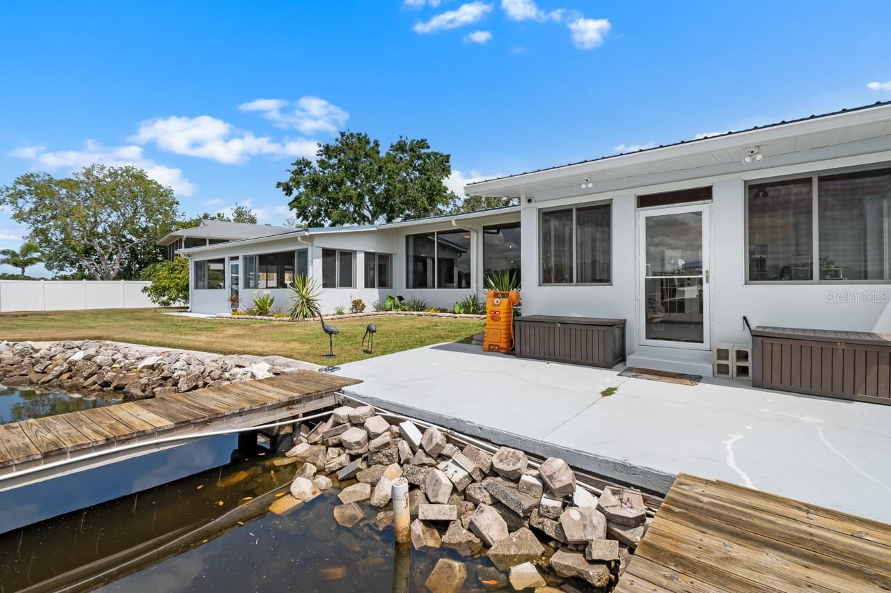 Image 40 of 72 For 100 18th Street Nw