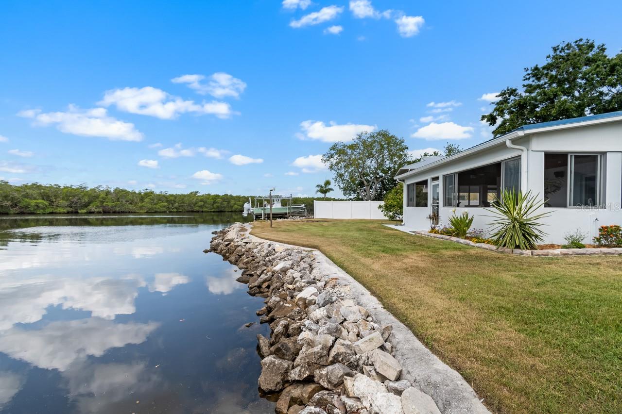 Image 41 of 72 For 100 18th Street Nw