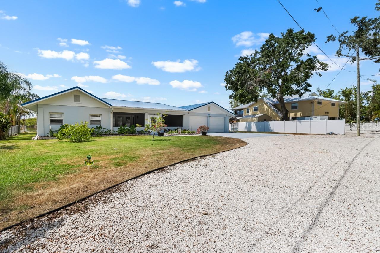 Image 46 of 72 For 100 18th Street Nw