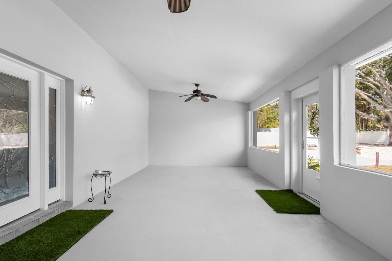 Image 6 of 72 For 100 18th Street Nw