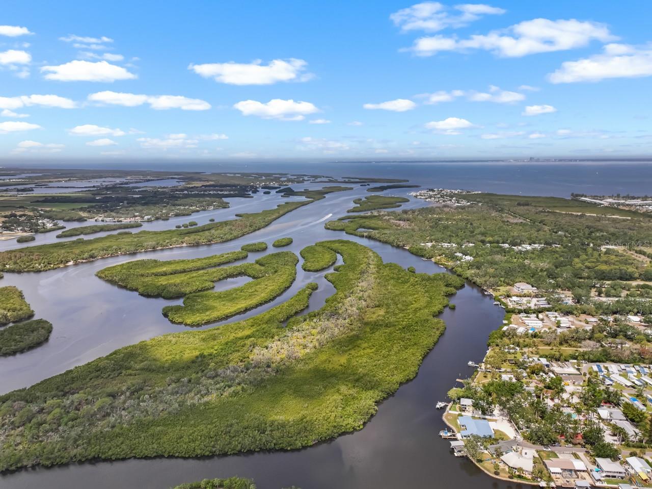 Image 64 of 72 For 100 18th Street Nw