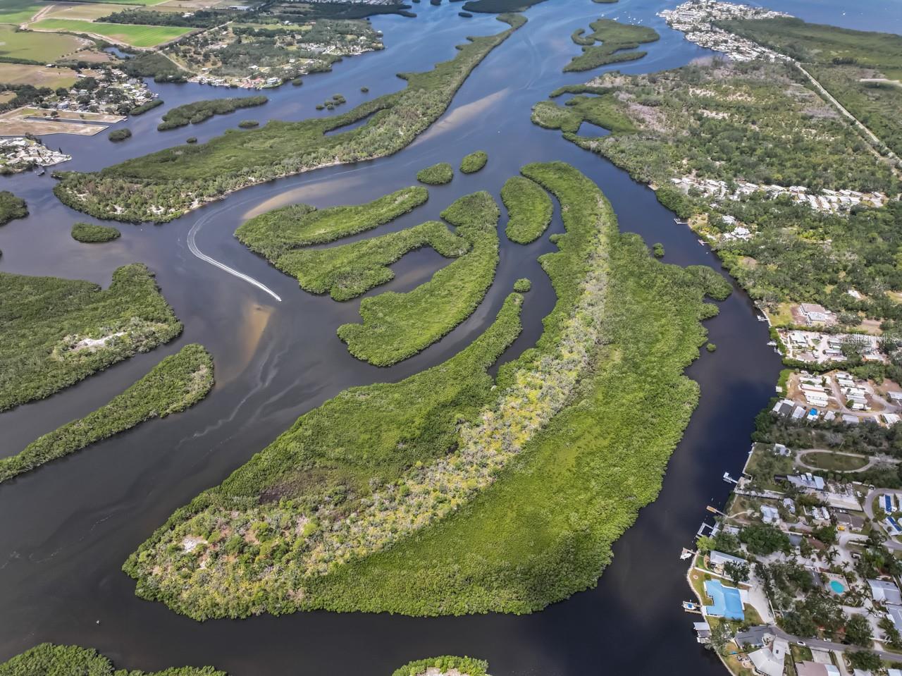 Image 68 of 72 For 100 18th Street Nw