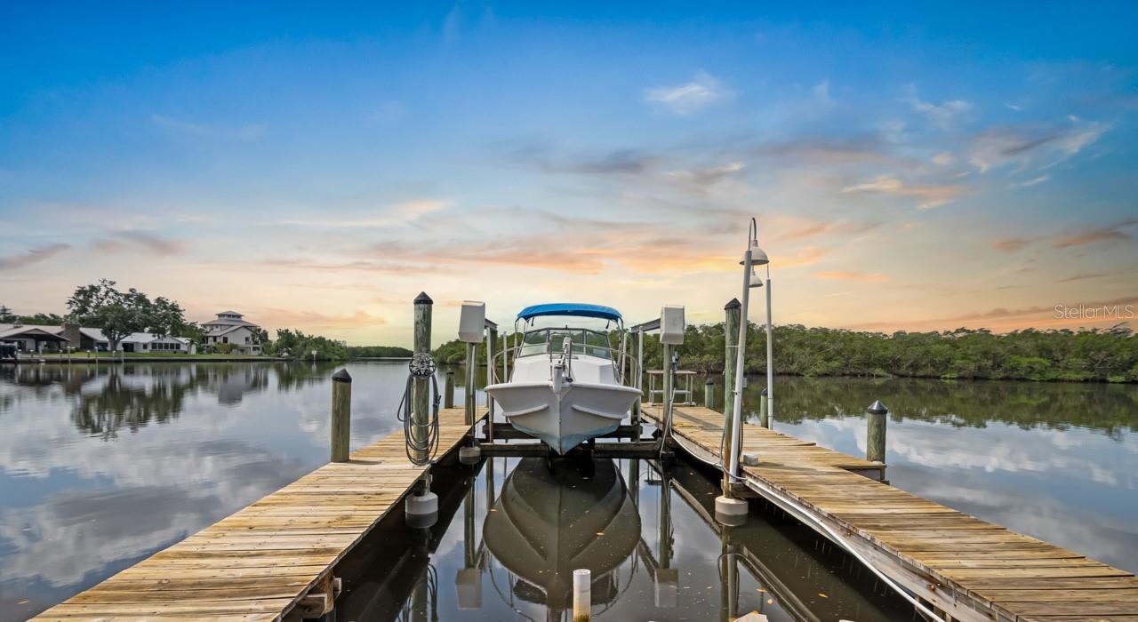 Image 71 of 72 For 100 18th Street Nw