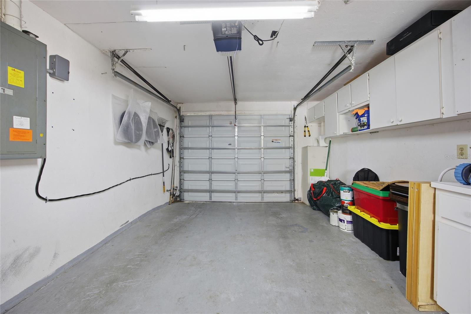 Image 21 of 38 For 3487 Honeylocust Drive