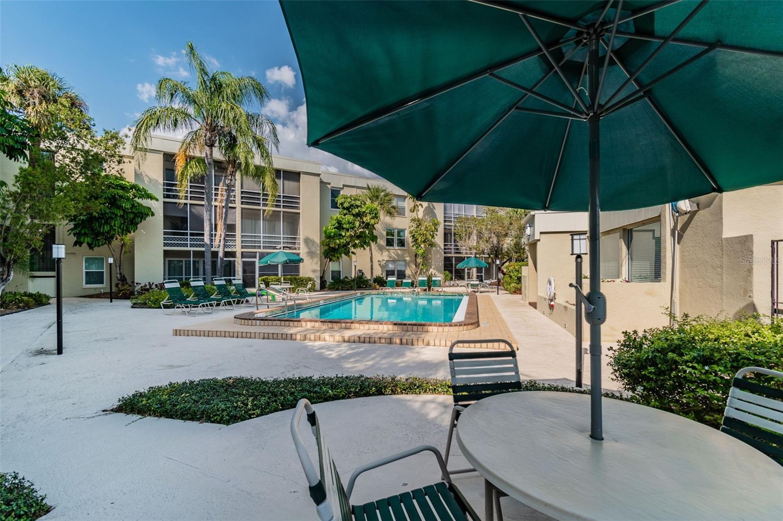 Image 42 of 44 For 2302 Manhattan Avenue 213