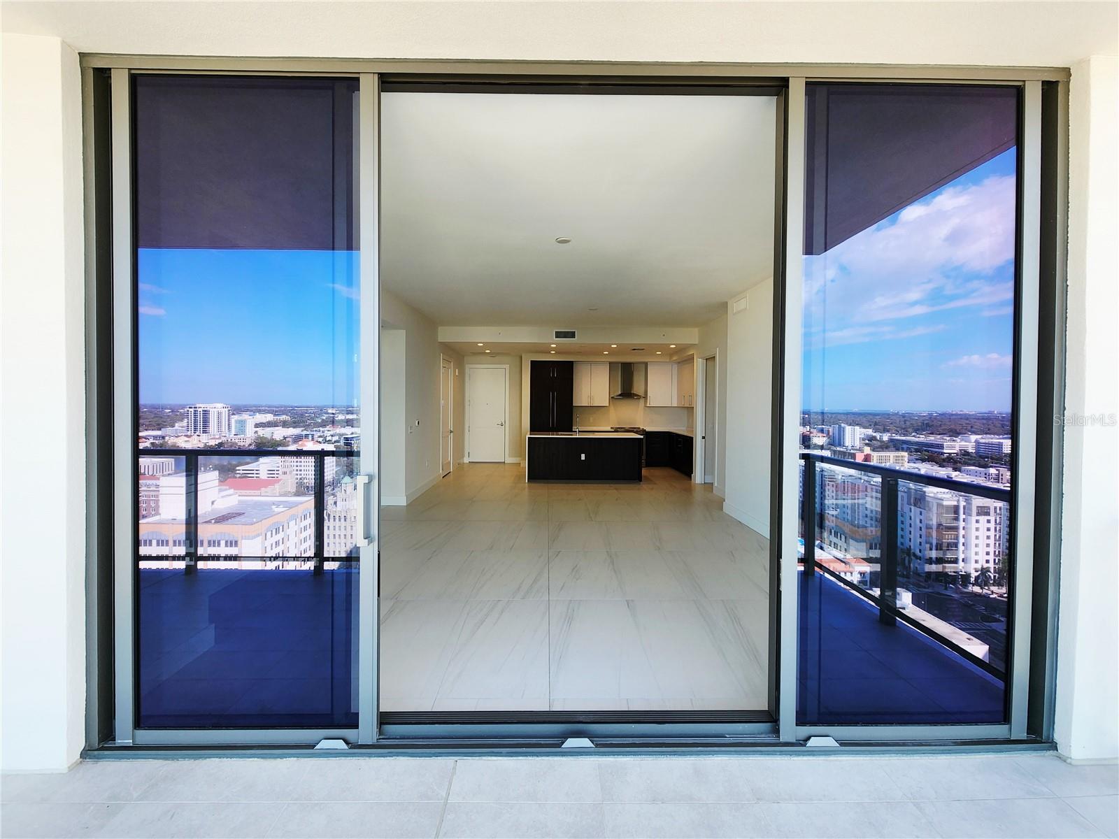 Image 13 of 52 For 275 1st Avenue S 2307