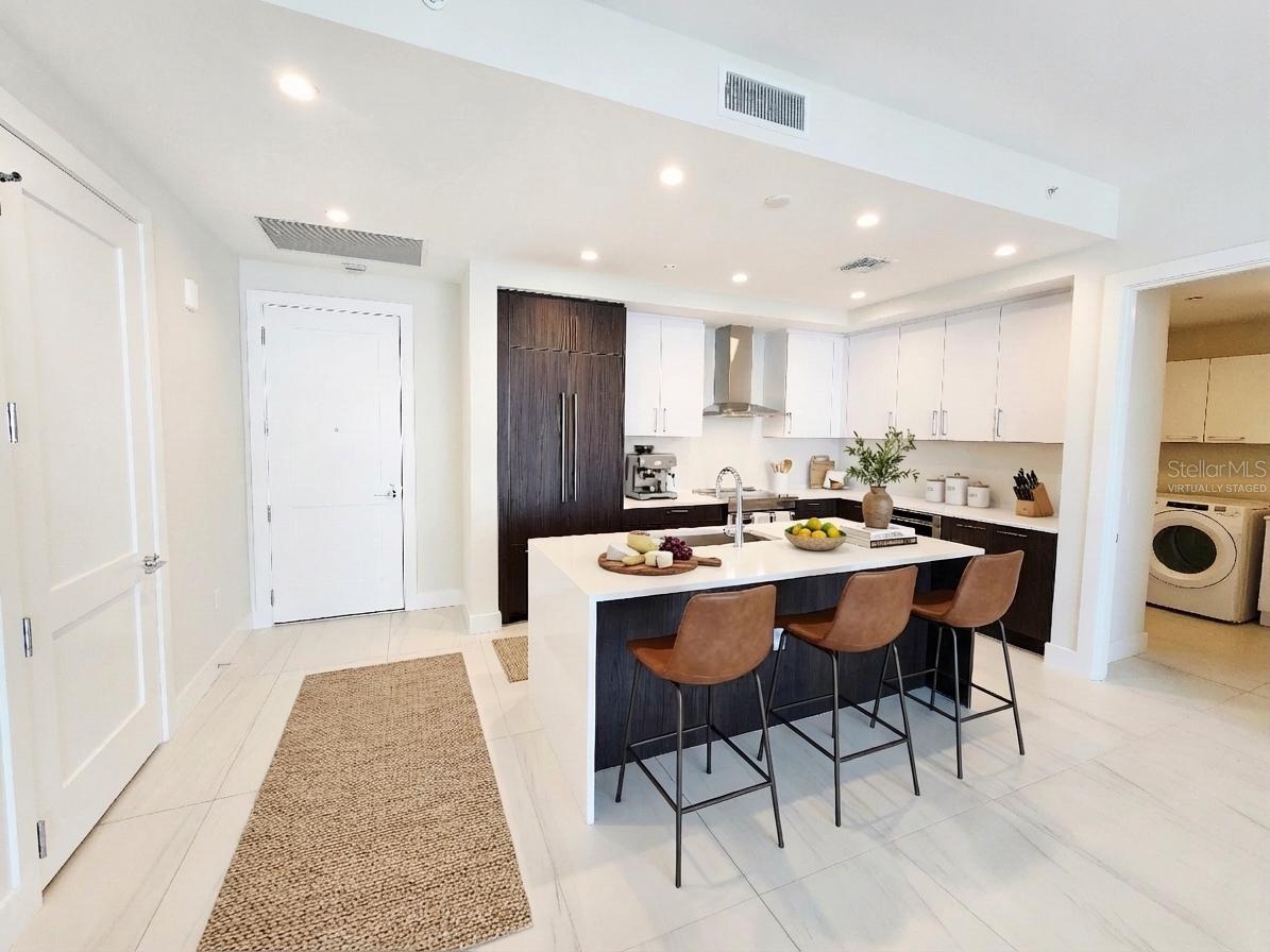 Image 2 of 52 For 275 1st Avenue S 2307