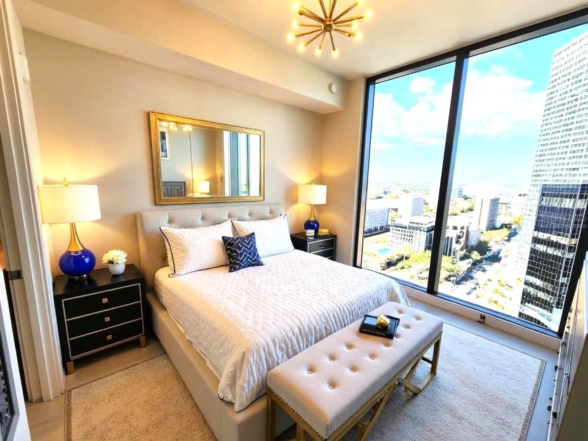 Image 27 of 52 For 275 1st Avenue S 2307