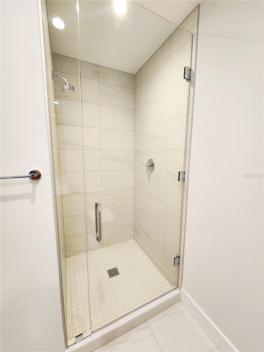 Image 30 of 52 For 275 1st Avenue S 2307