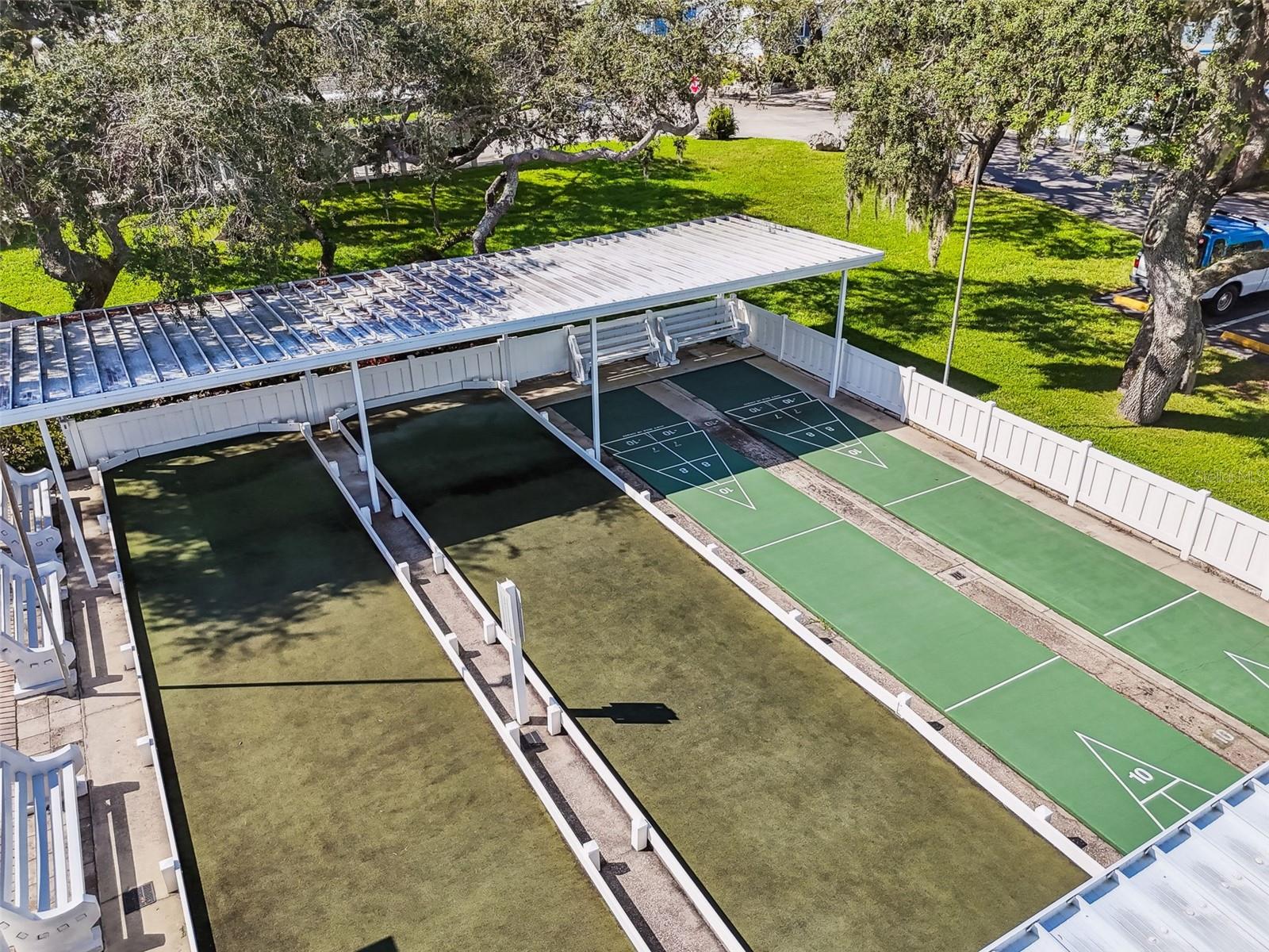 Image 24 of 28 For 61 Tanglewood Drive