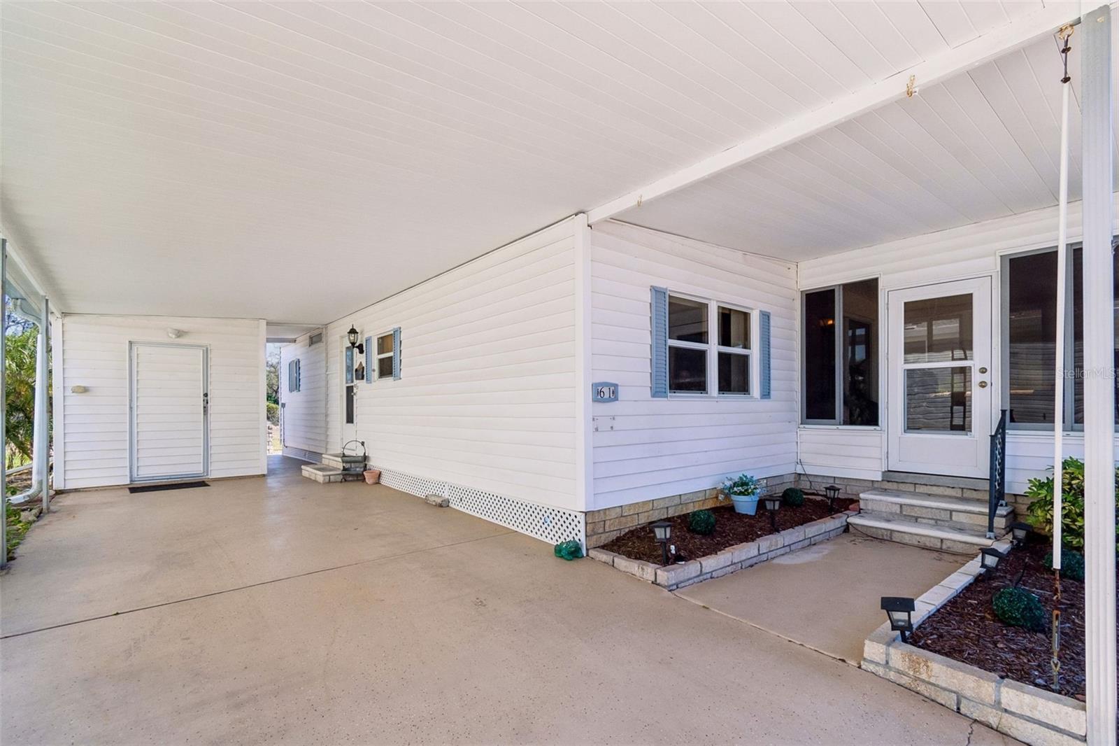 Image 3 of 28 For 61 Tanglewood Drive