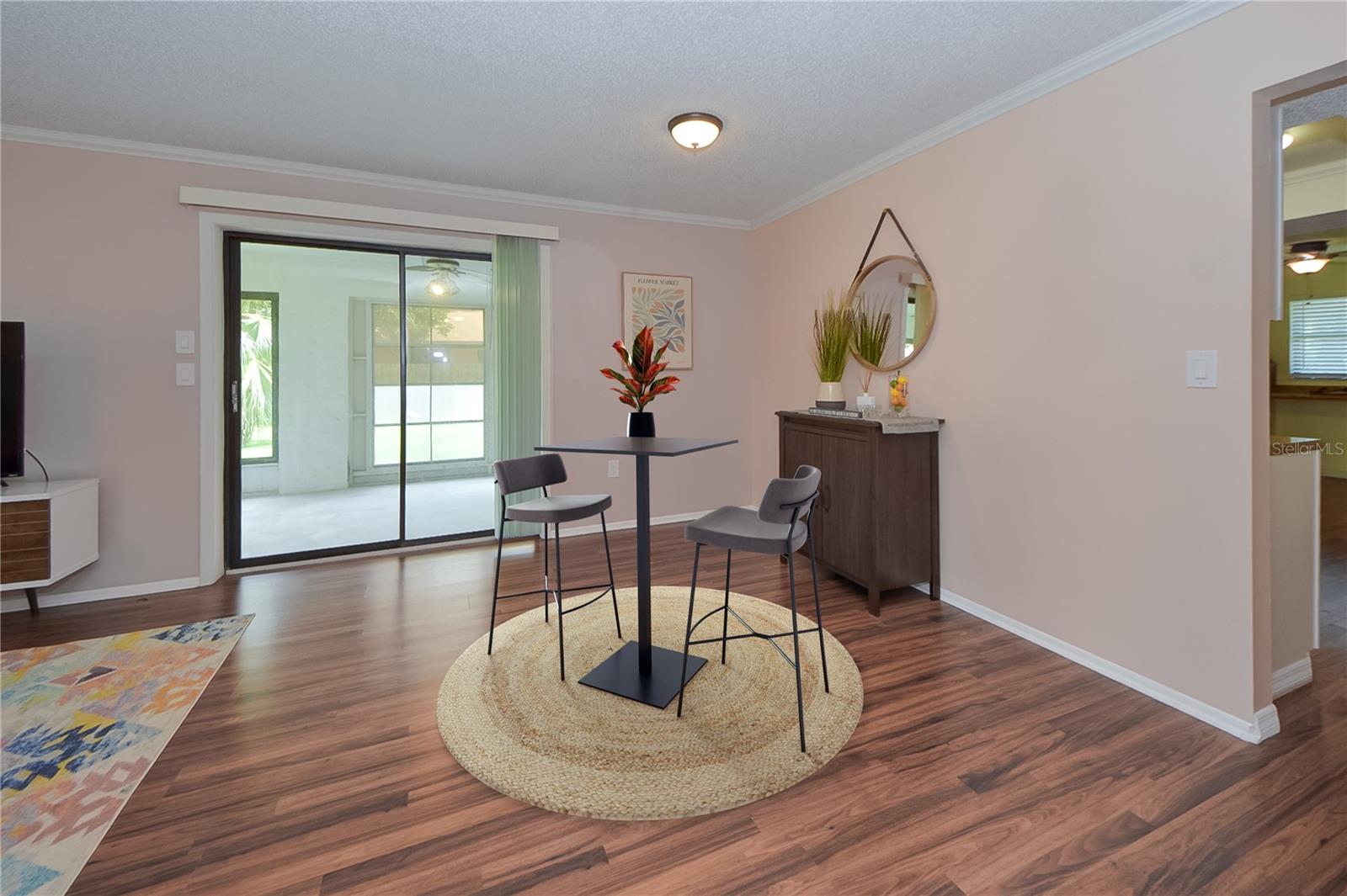 Image 19 of 38 For 3001 Vivienda Boulevard