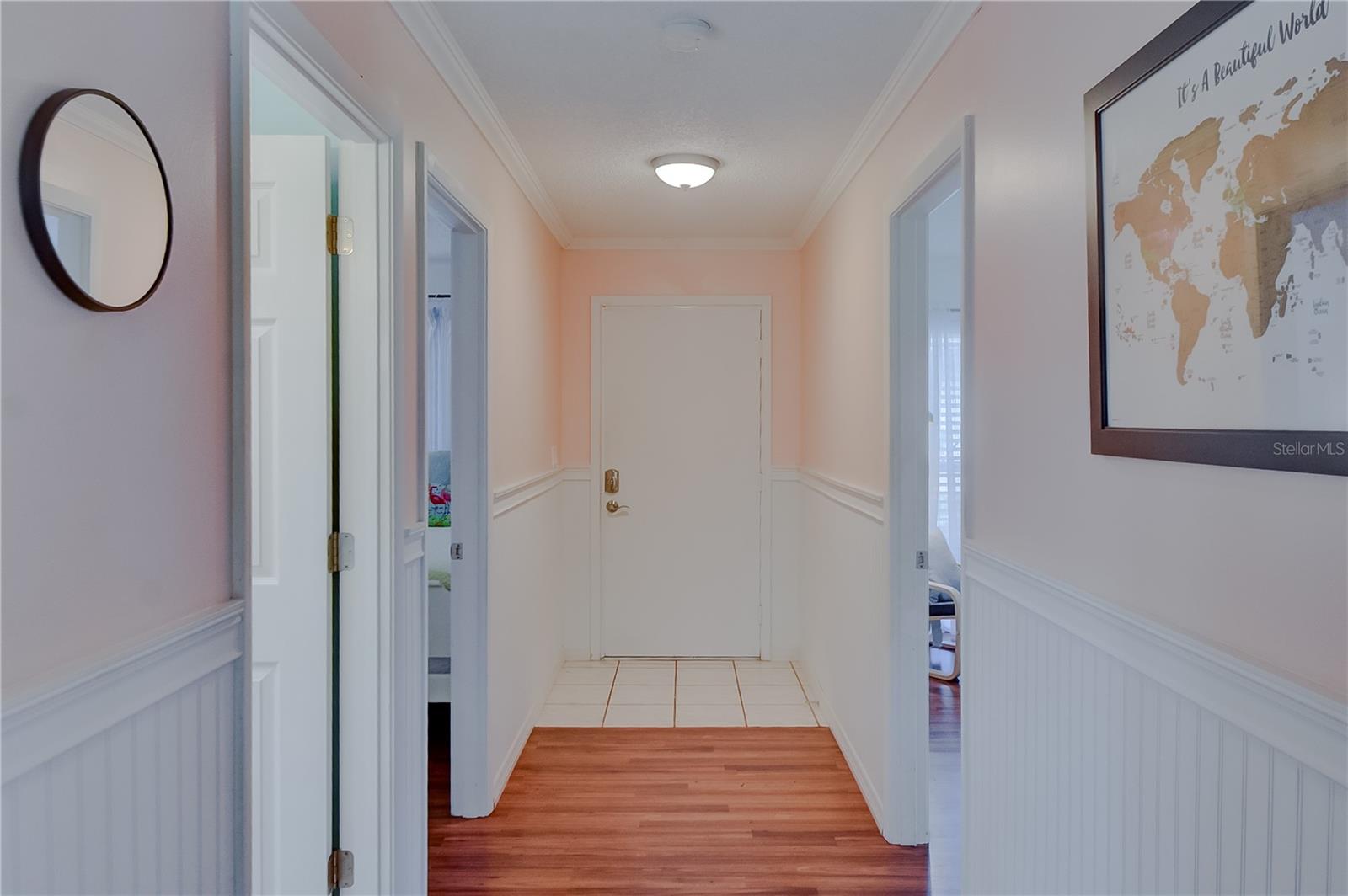 Image 5 of 38 For 3001 Vivienda Boulevard