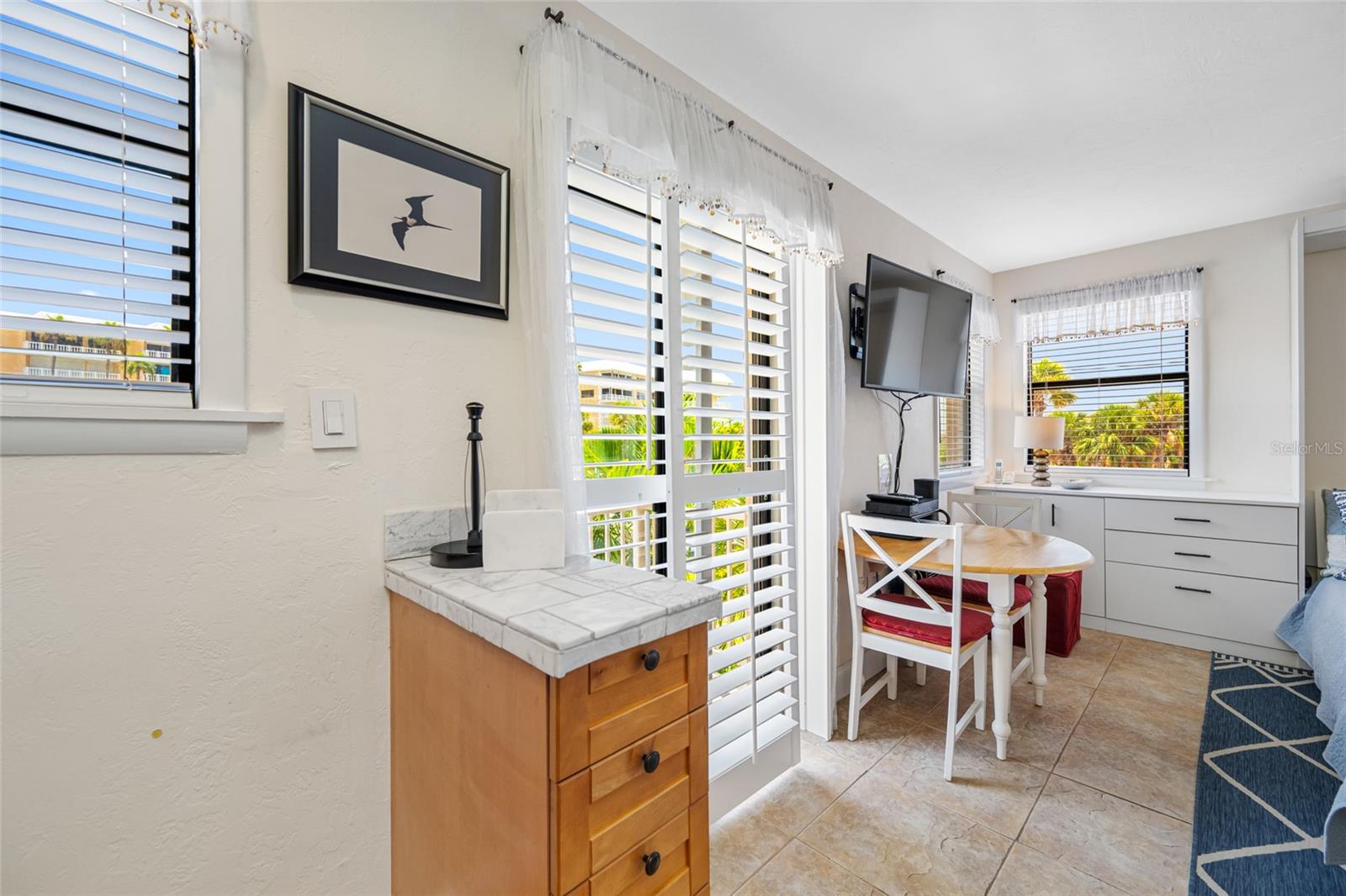 Image 15 of 34 For 6700 Sunset Way 105