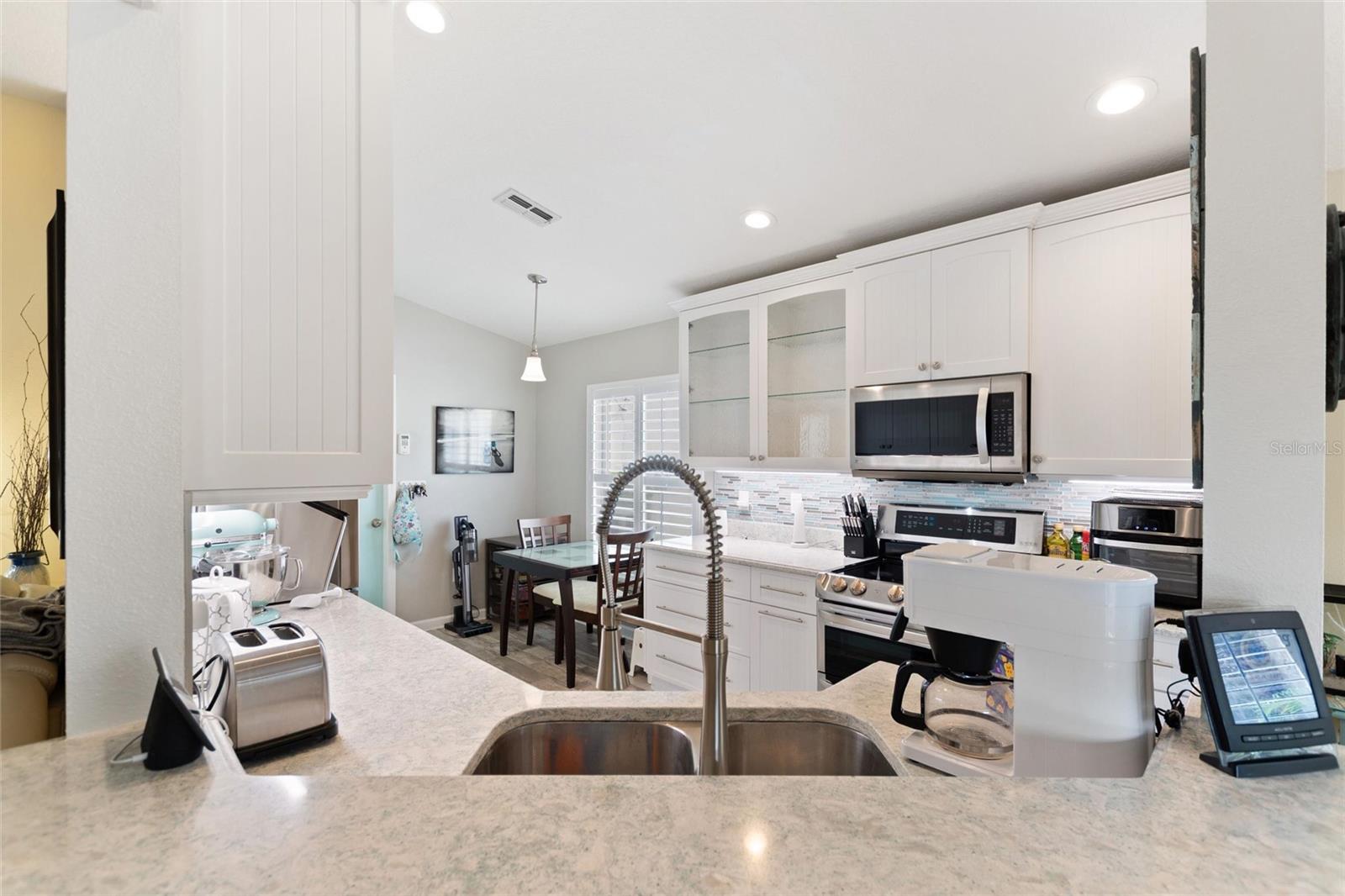 Image 17 of 30 For 5306 Lookout Pass