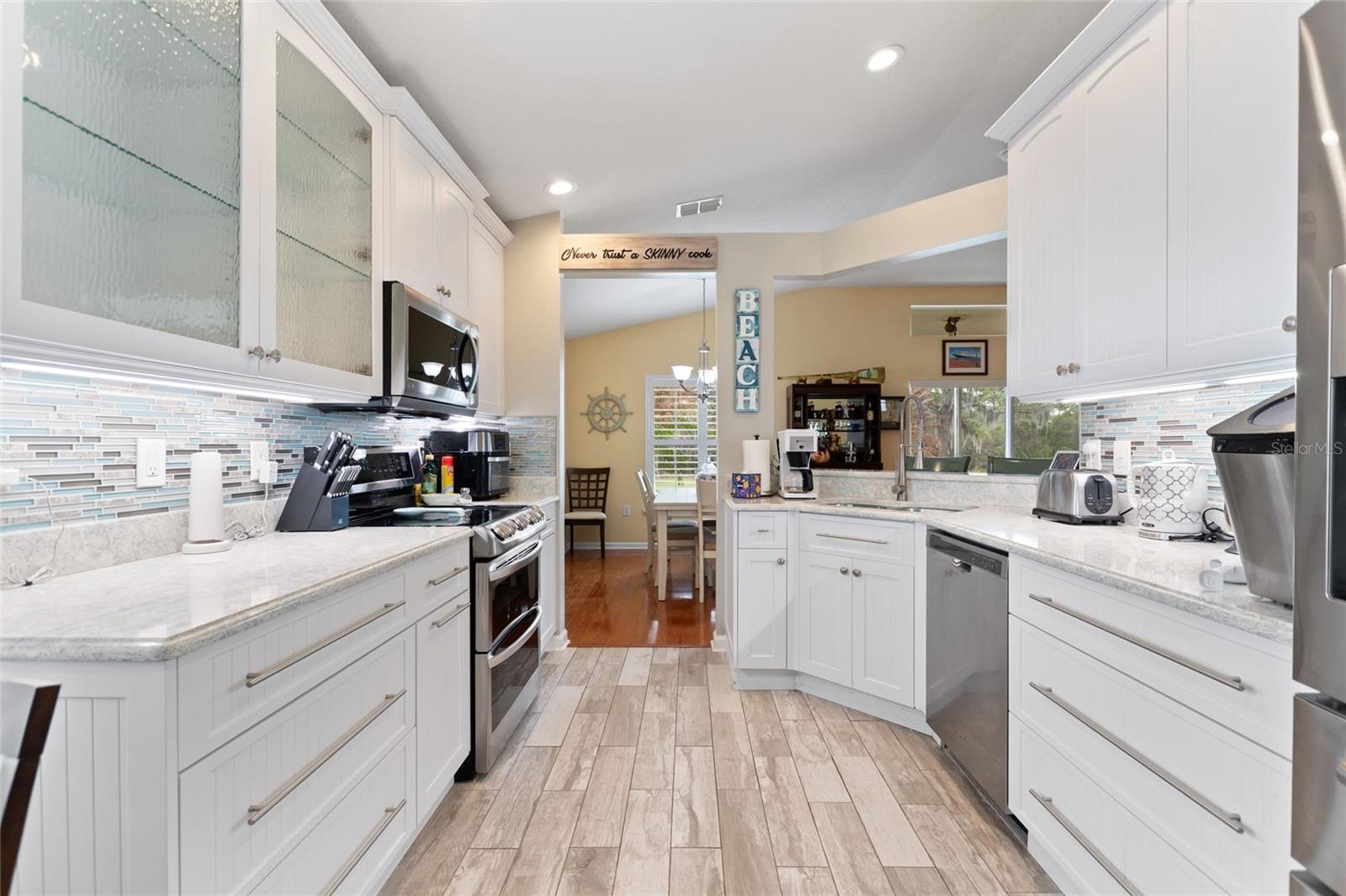 Image 19 of 30 For 5306 Lookout Pass