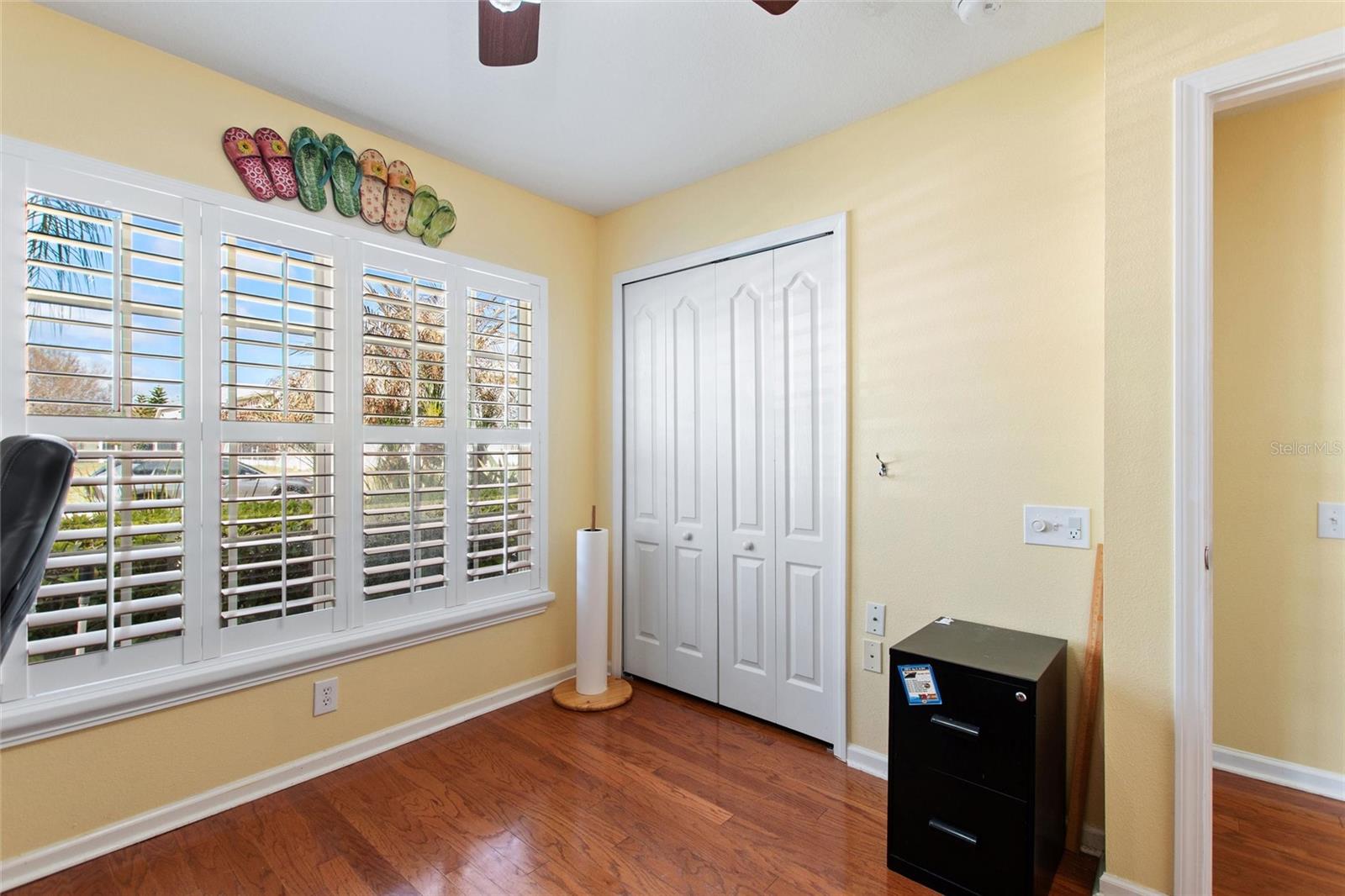 Image 4 of 30 For 5306 Lookout Pass