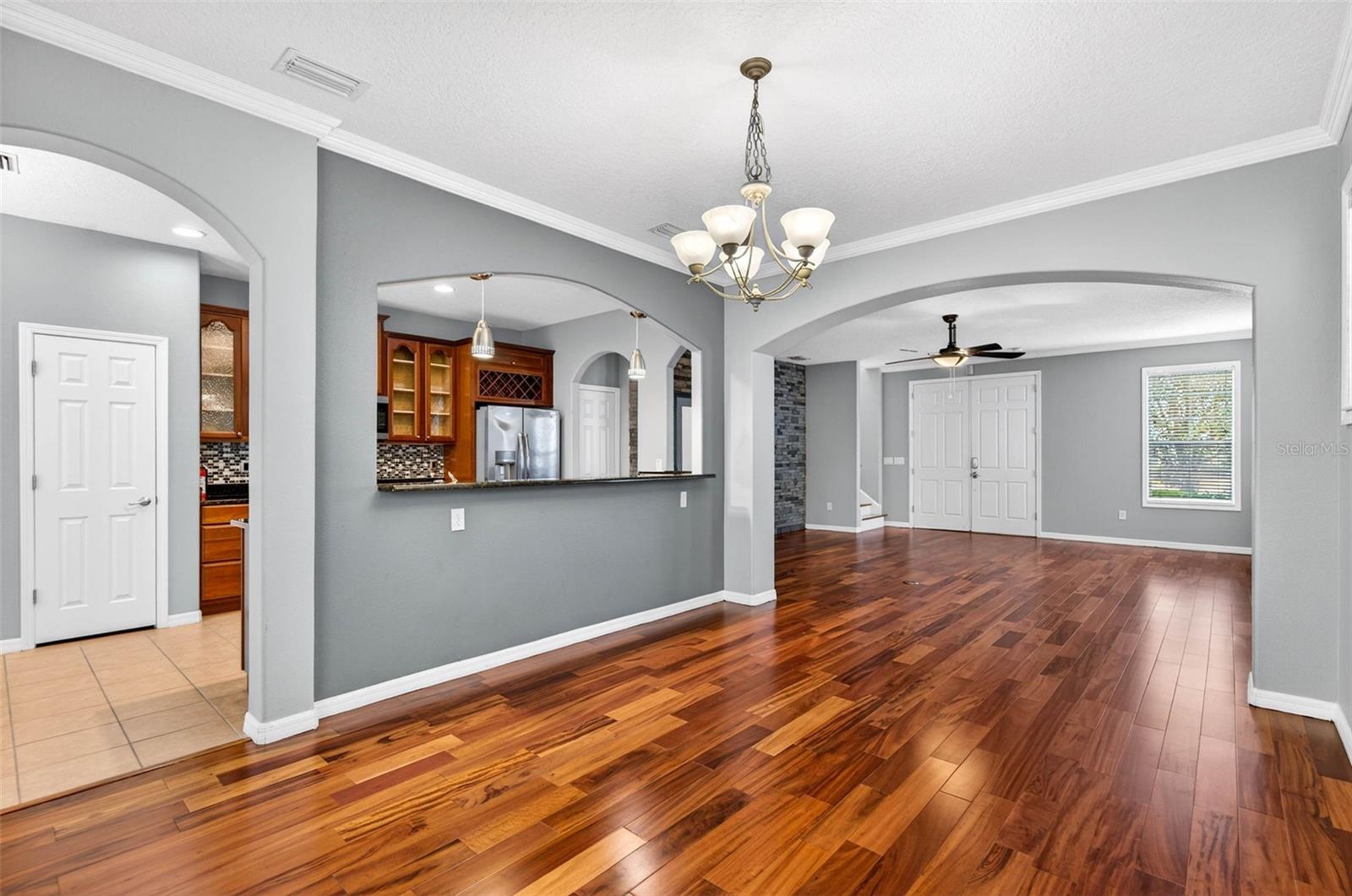 Image 15 of 37 For 12618 Weston Drive