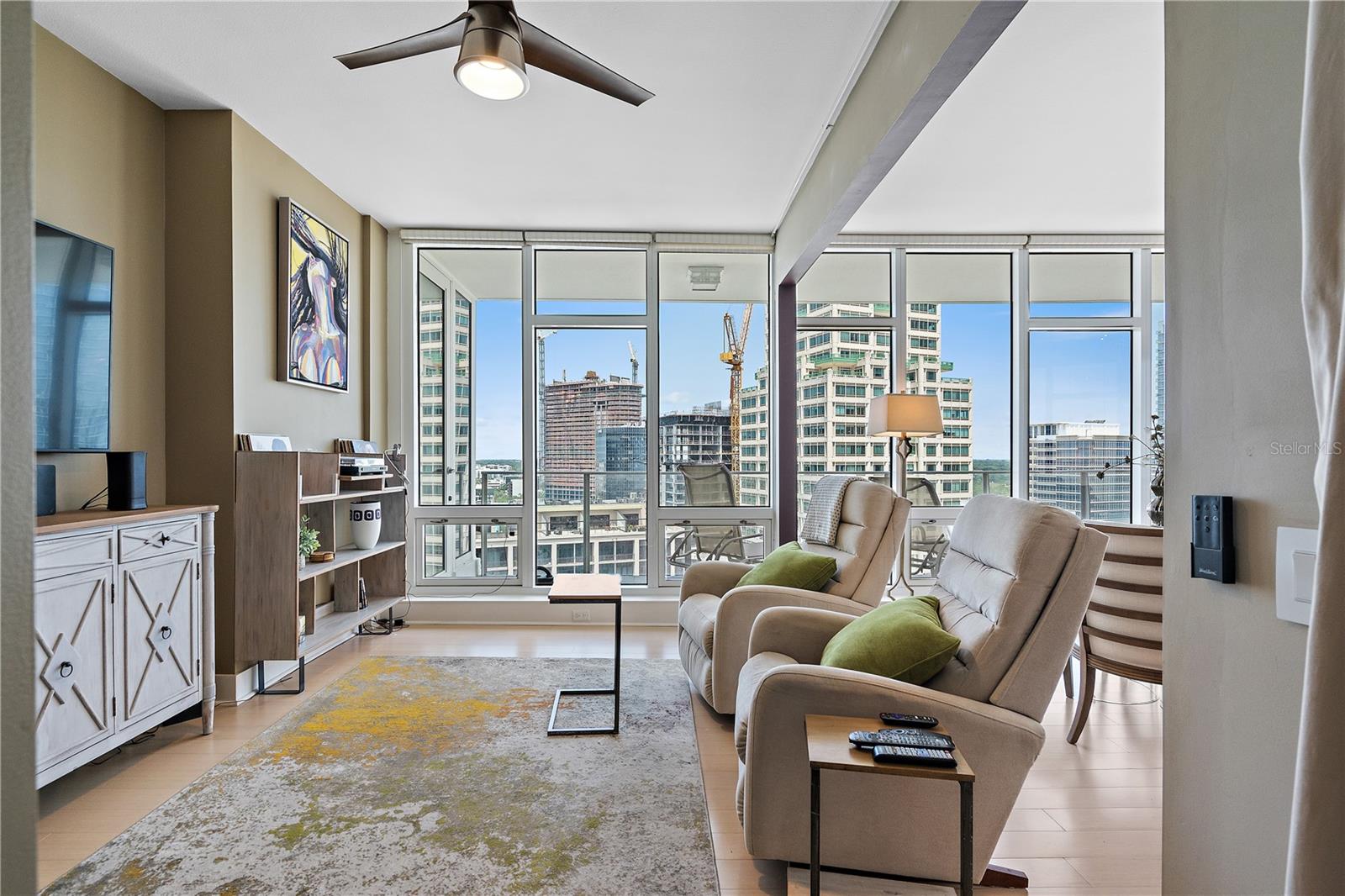 Image 13 of 47 For 175 1st Street S 2102