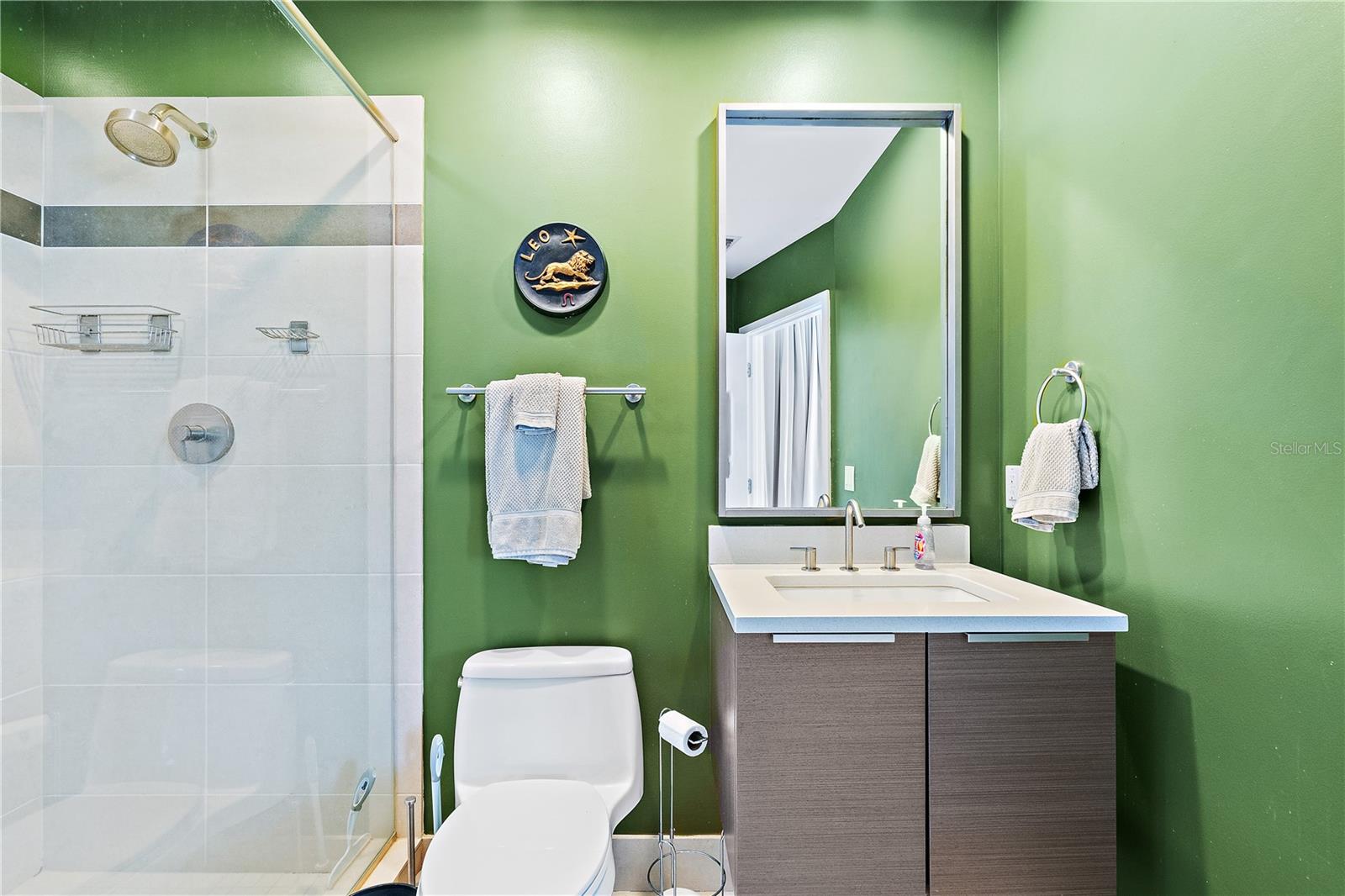 Image 25 of 47 For 175 1st Street S 2102